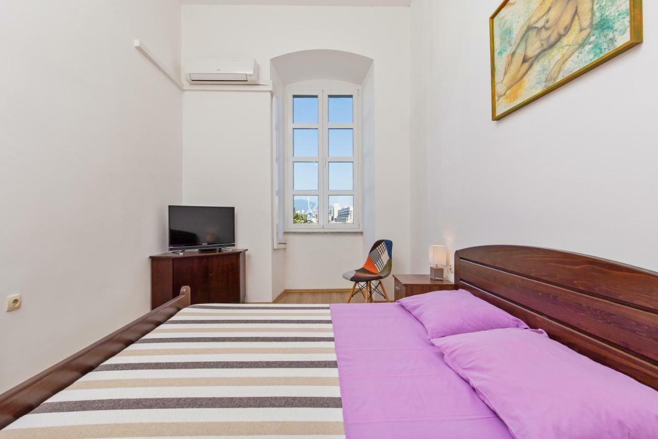 Apartment Mia 里耶卡 外观 照片